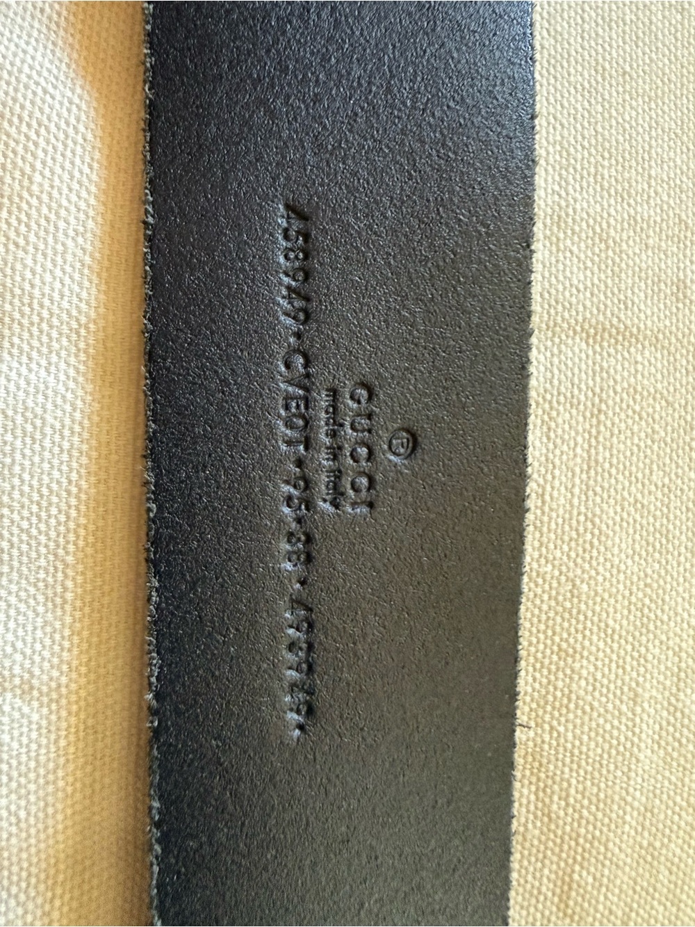 Authentic Gucci Black Leather Belt with Gold Snake Double-G Buckle - Picture 5 of 5